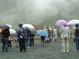 開会式・・・雨